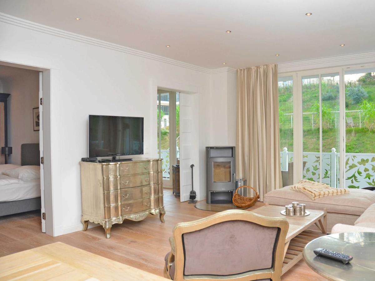 Villa "Johanna" Sellin - Wg13 Mit Kamin Und Zwei Balkonen Exterior foto