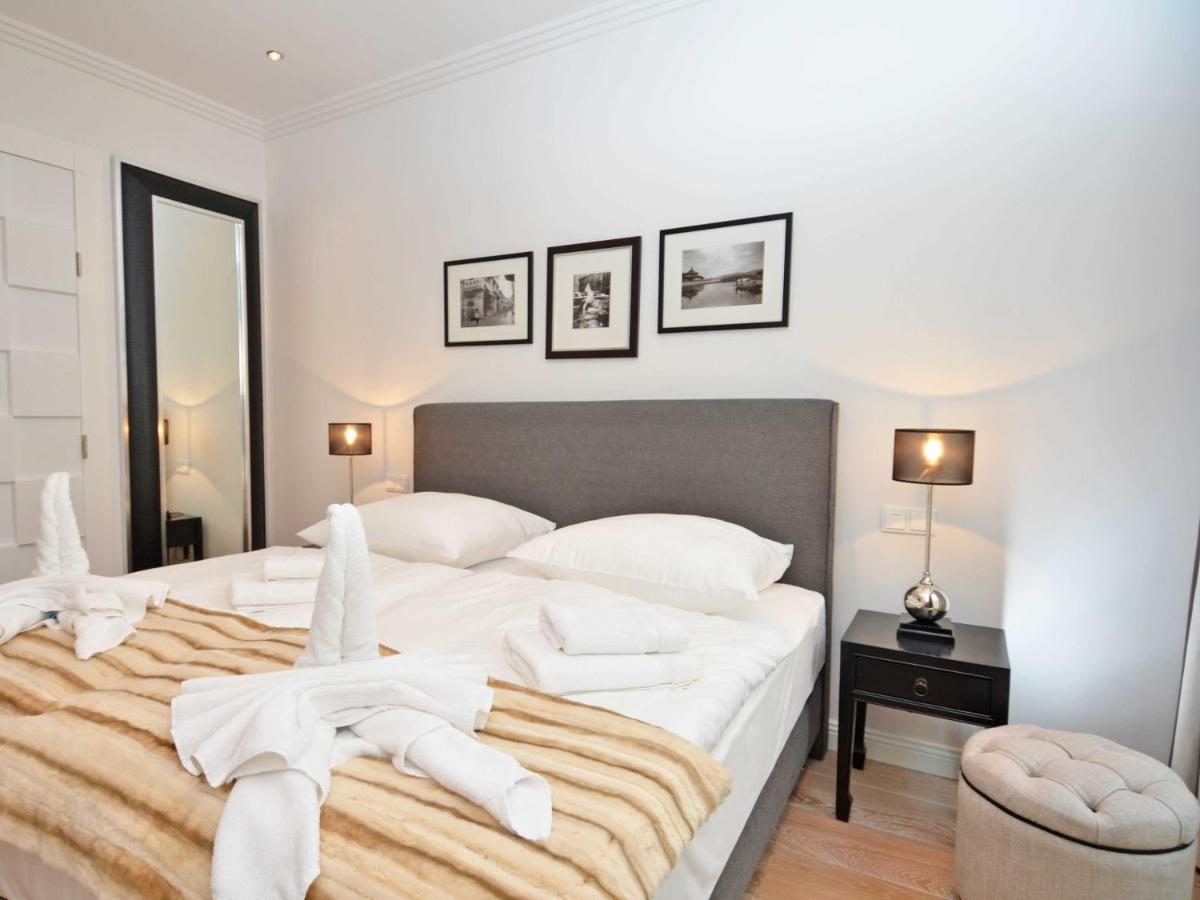 Villa "Johanna" Sellin - Wg13 Mit Kamin Und Zwei Balkonen Exterior foto